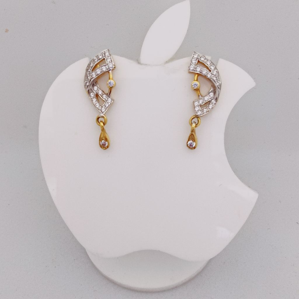 22k Gold Exclusive Stone Design Earring