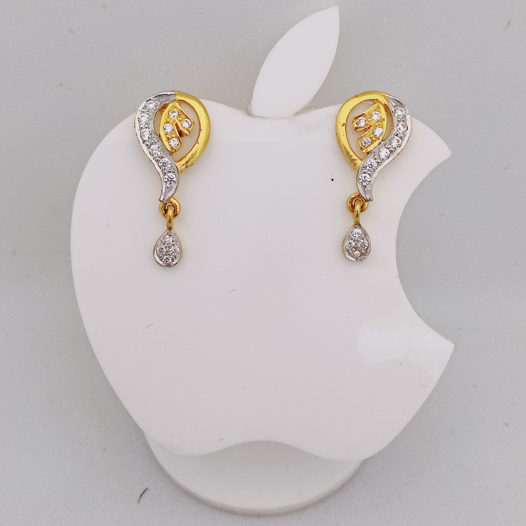 22k Gold Exclusive Hanging Earring