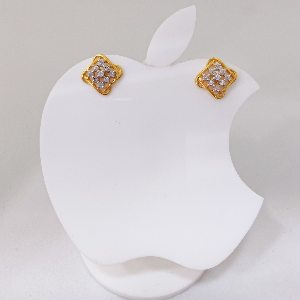 18k gold exclusive diamond ladies earring