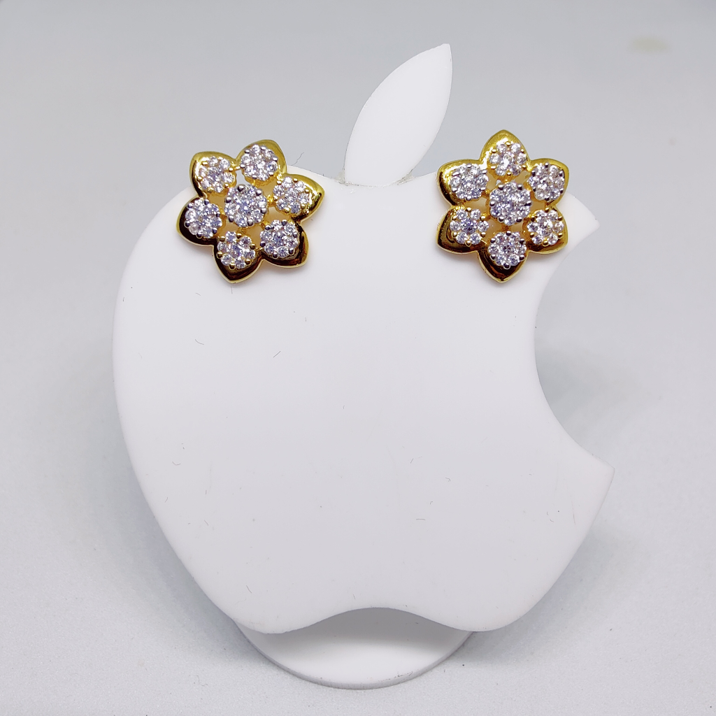 18k gold exclusive flower design ladies earring