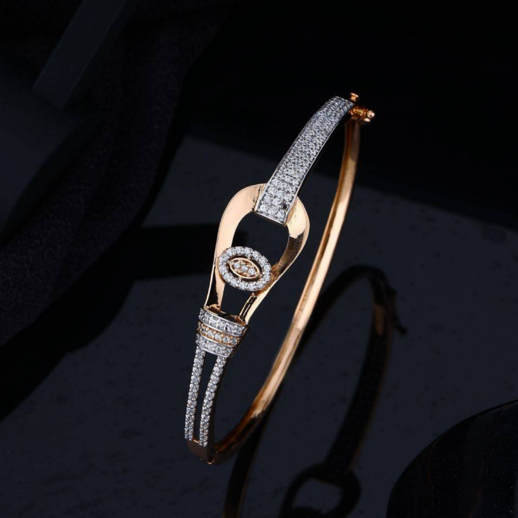 22k Gold Exclusive Dimond Sitting Ledies Bracelet