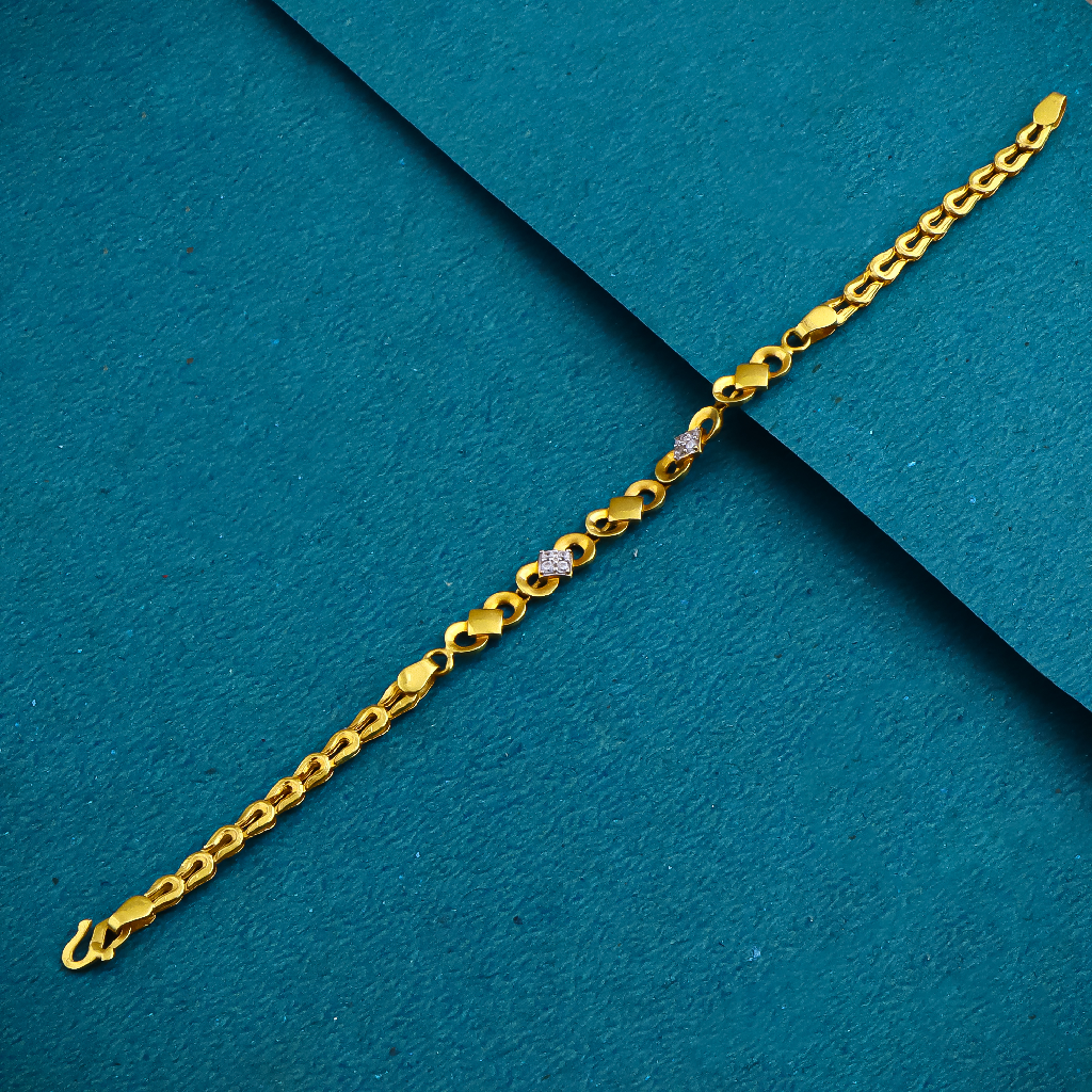 22K 916 Gold Exclusive Fancy Design Bracelet