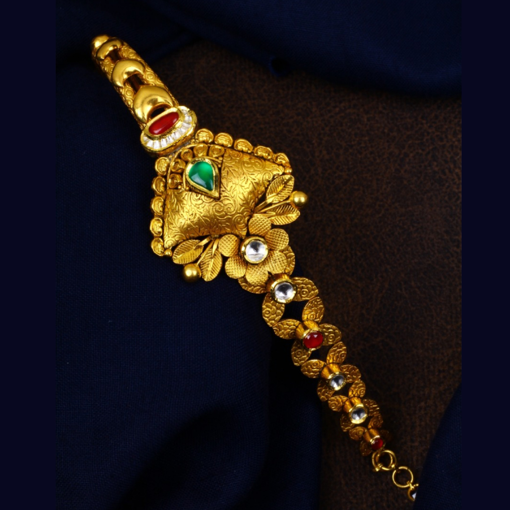22k gold triangle shape antique jadtar ladies bracelet