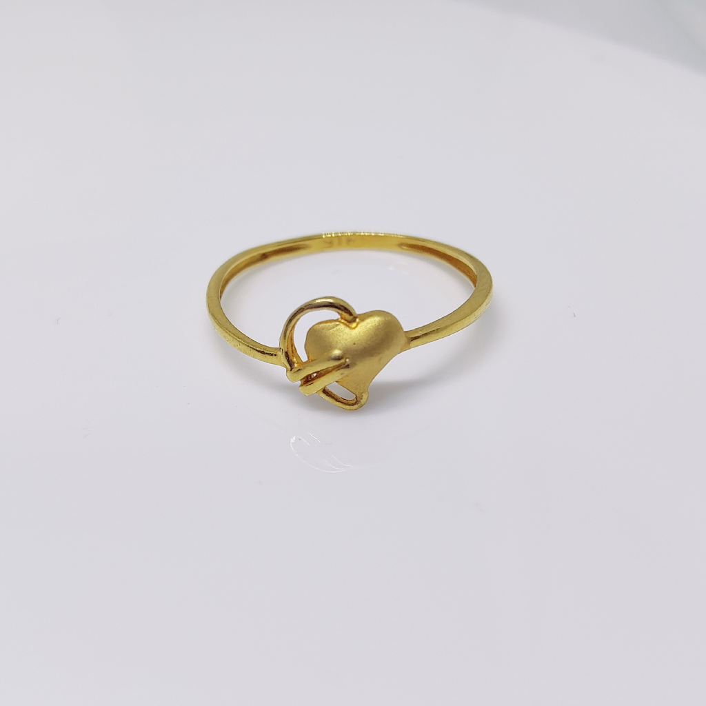 22k gold heart shape exclusive ring