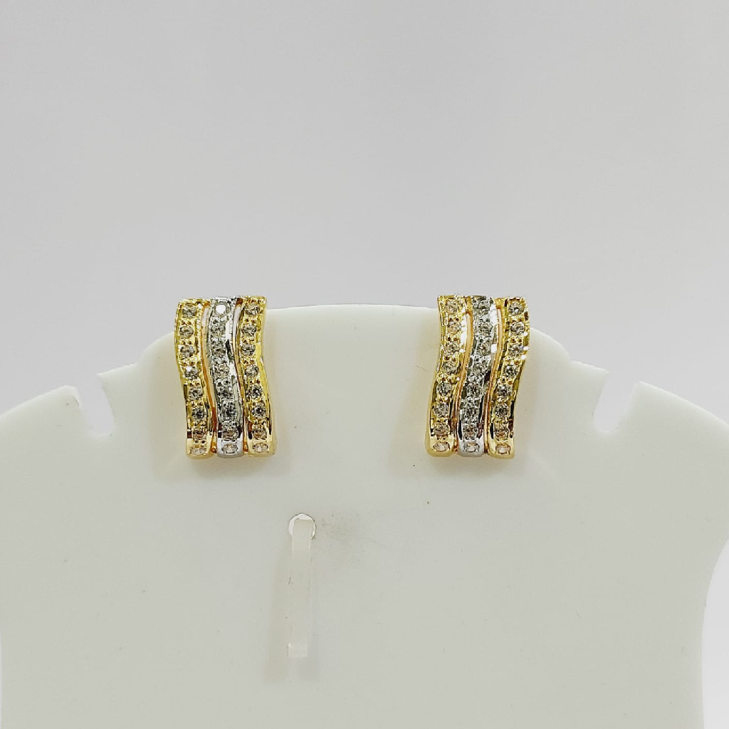 916 gold zigzag pattern cZ tops