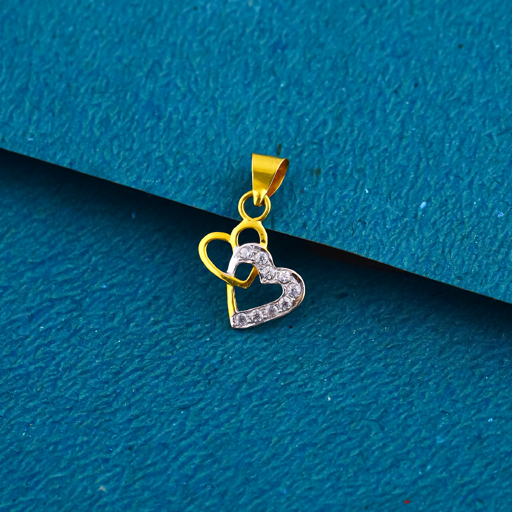 18K Gold Double Heart design Pendant