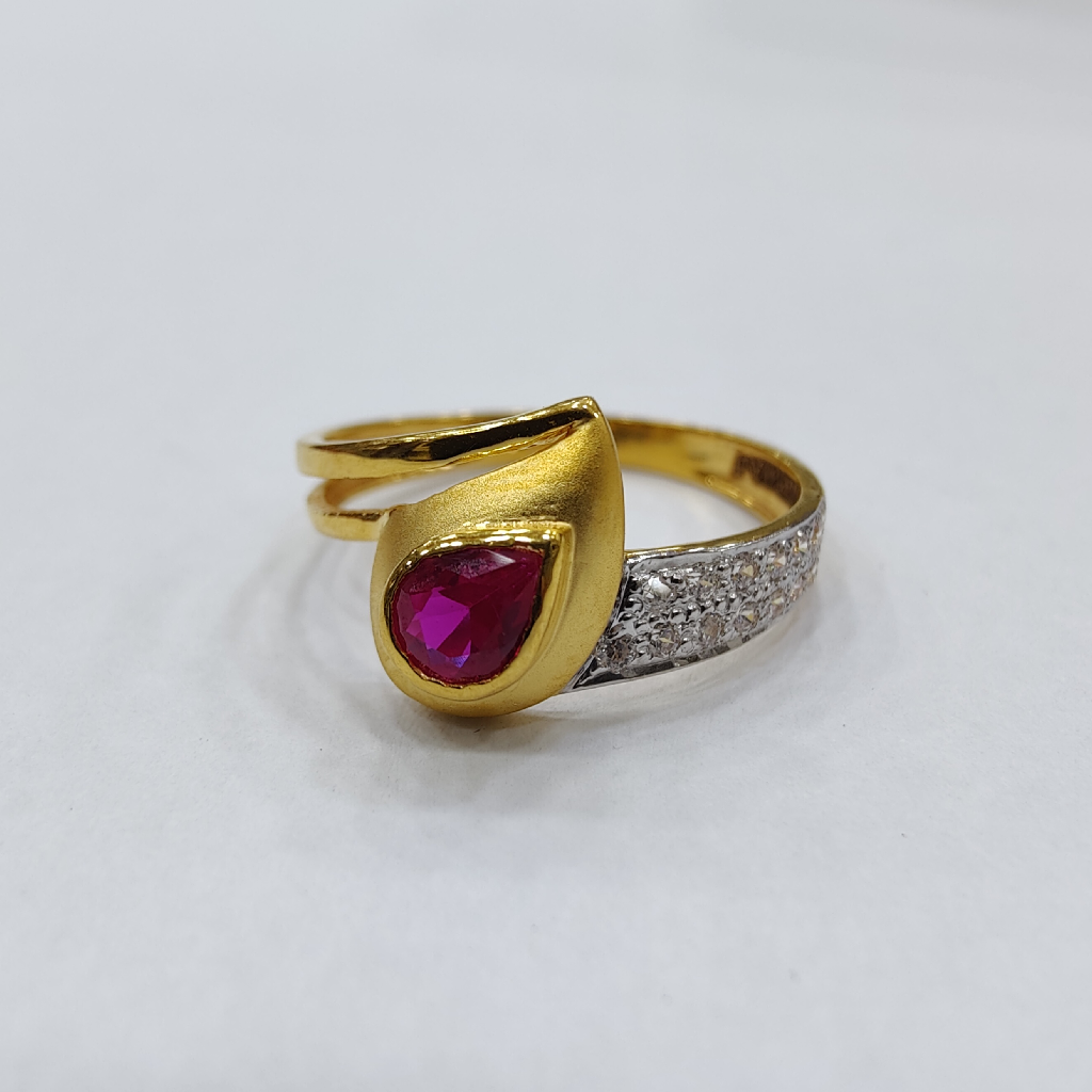 916 gold Pear Shaped Ruby Stone ring