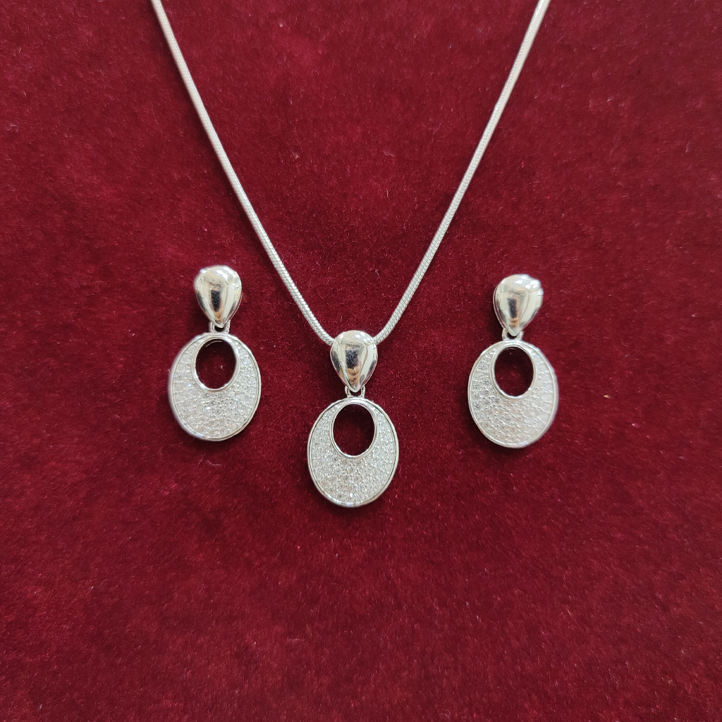 925 silver Chain oval shape Pendant set