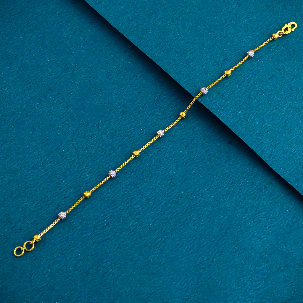 22K 916 Gold Fancy Light Weight Ledies Bracelet