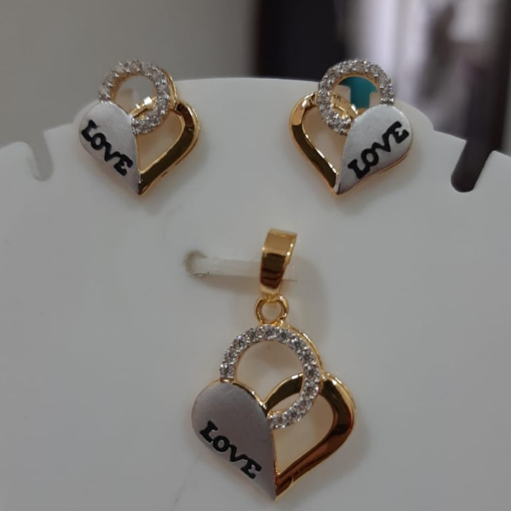 22k gold heart shape love pendant set