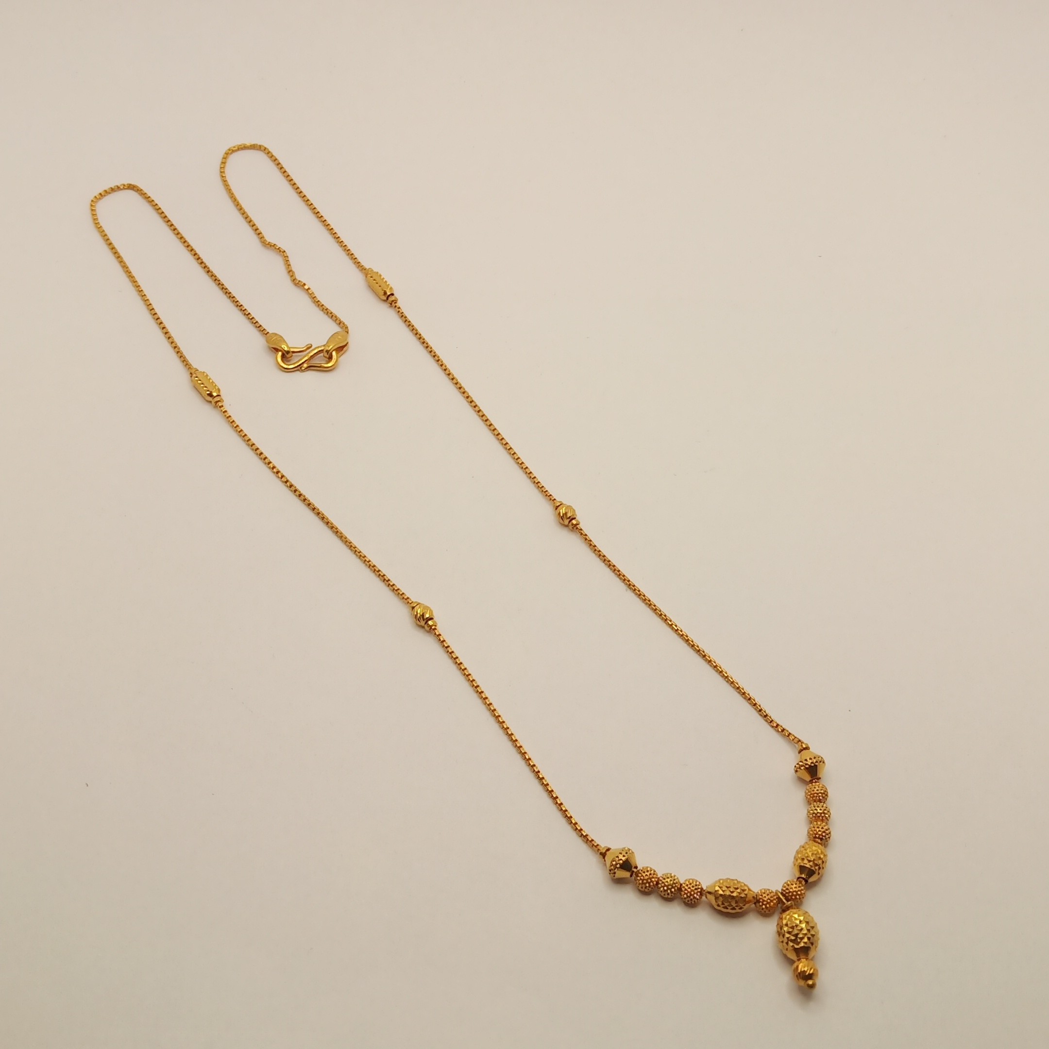 916 Gold Graceful Chain CHG189
