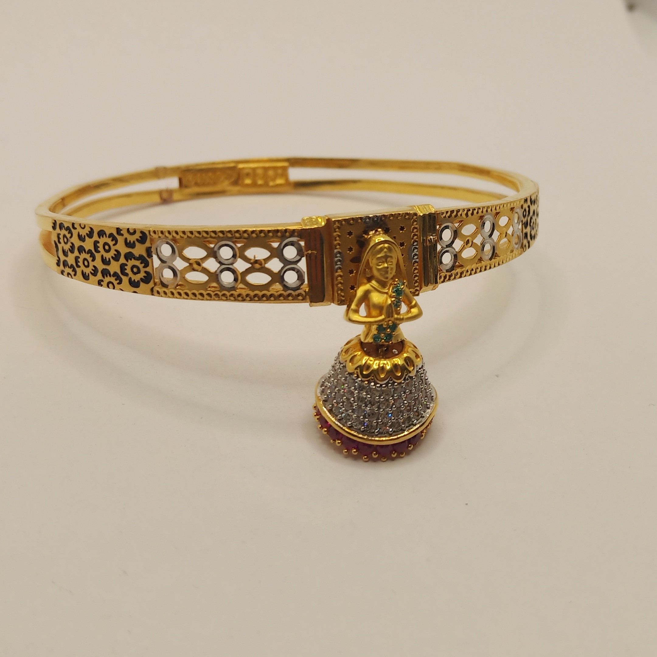 916 Gold CZ Doll Design Kadli Bangle