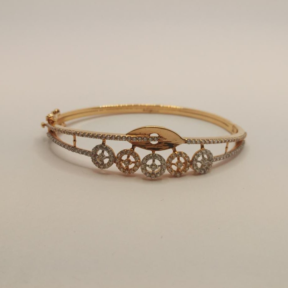 18Kt Gold Fancy Bracelet