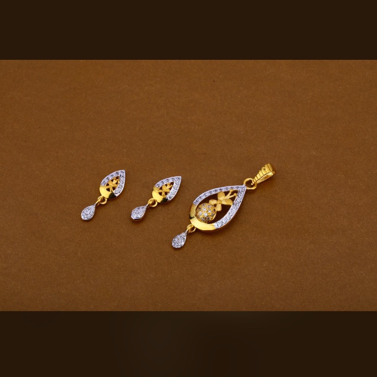 22ct 916hm pendant set light weight