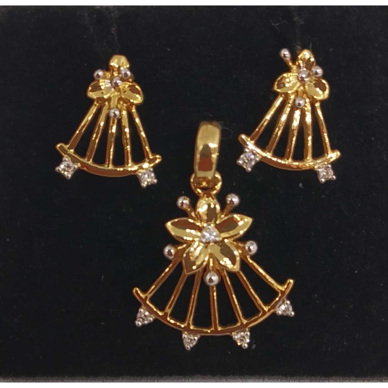 REAL DIAMOND DESIGNED PENDANT SET