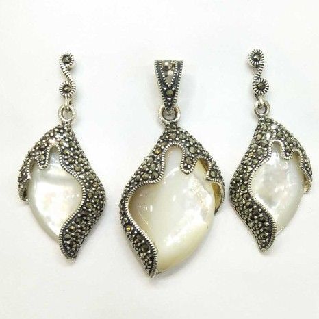 925 Sterling Silver Oxides Pendant Set