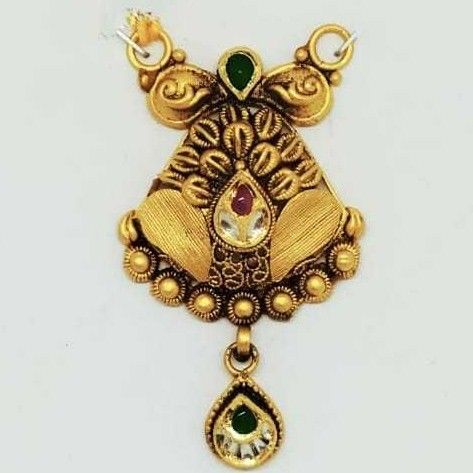 22 KT Gold Rajwadi Antique Pendant