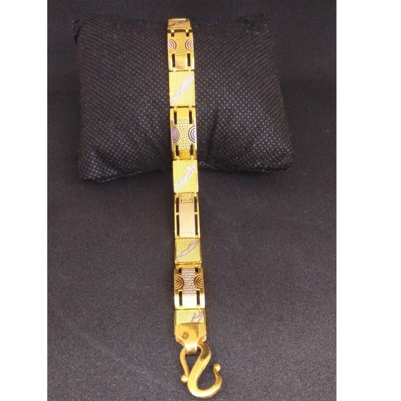 22 KT Gold Bracelet
