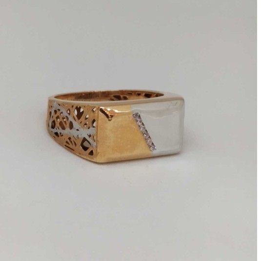 18 kt gold gents branded ring