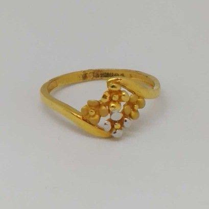 22 kt Gold Ladies Branded Ring