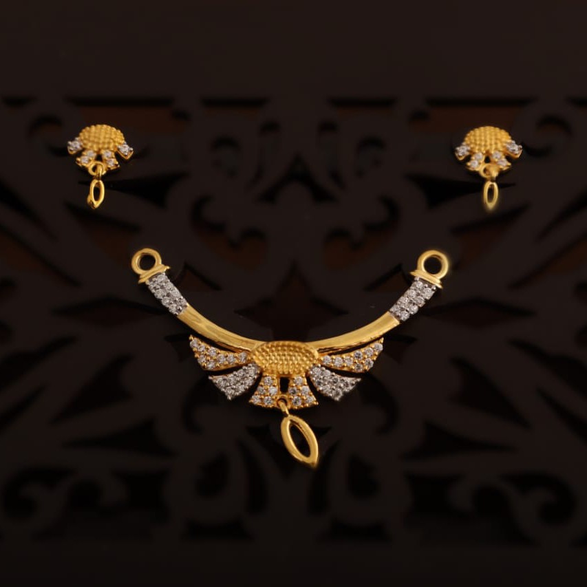 fancy m.s pendant set
