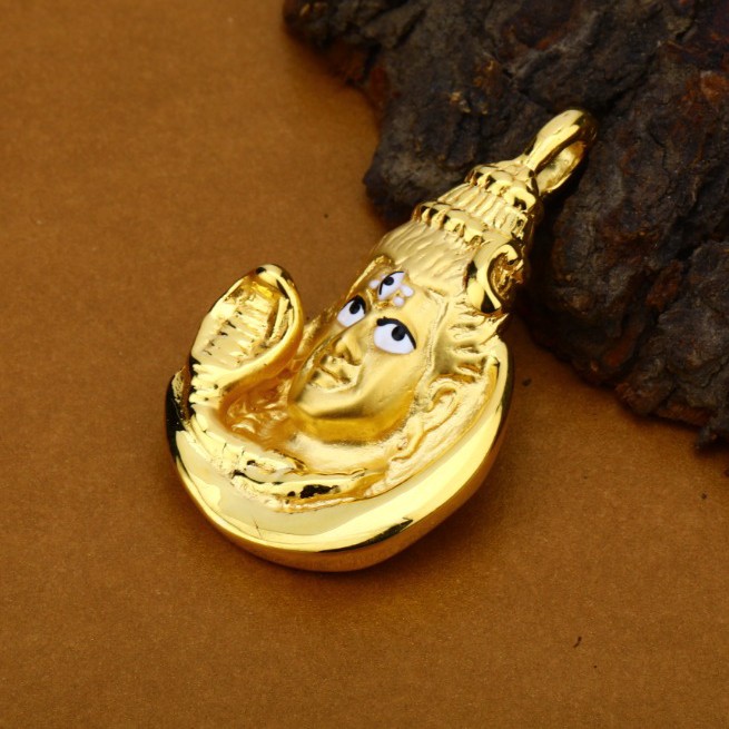 fancy shiv pendant
