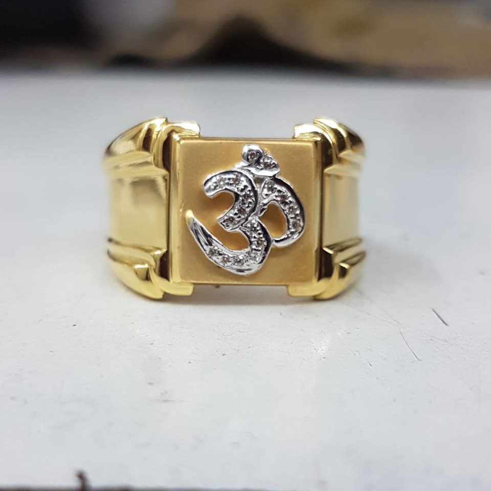 om ring fancy