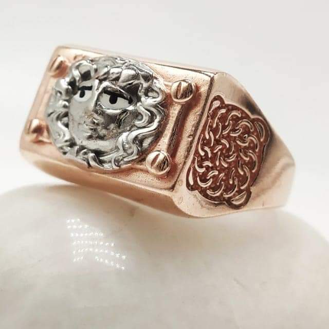 Fancy ring
