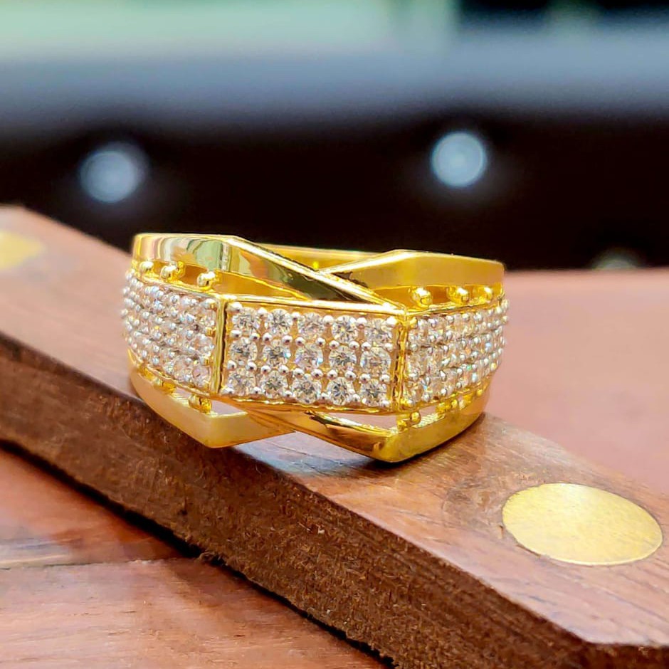 FANCY RING