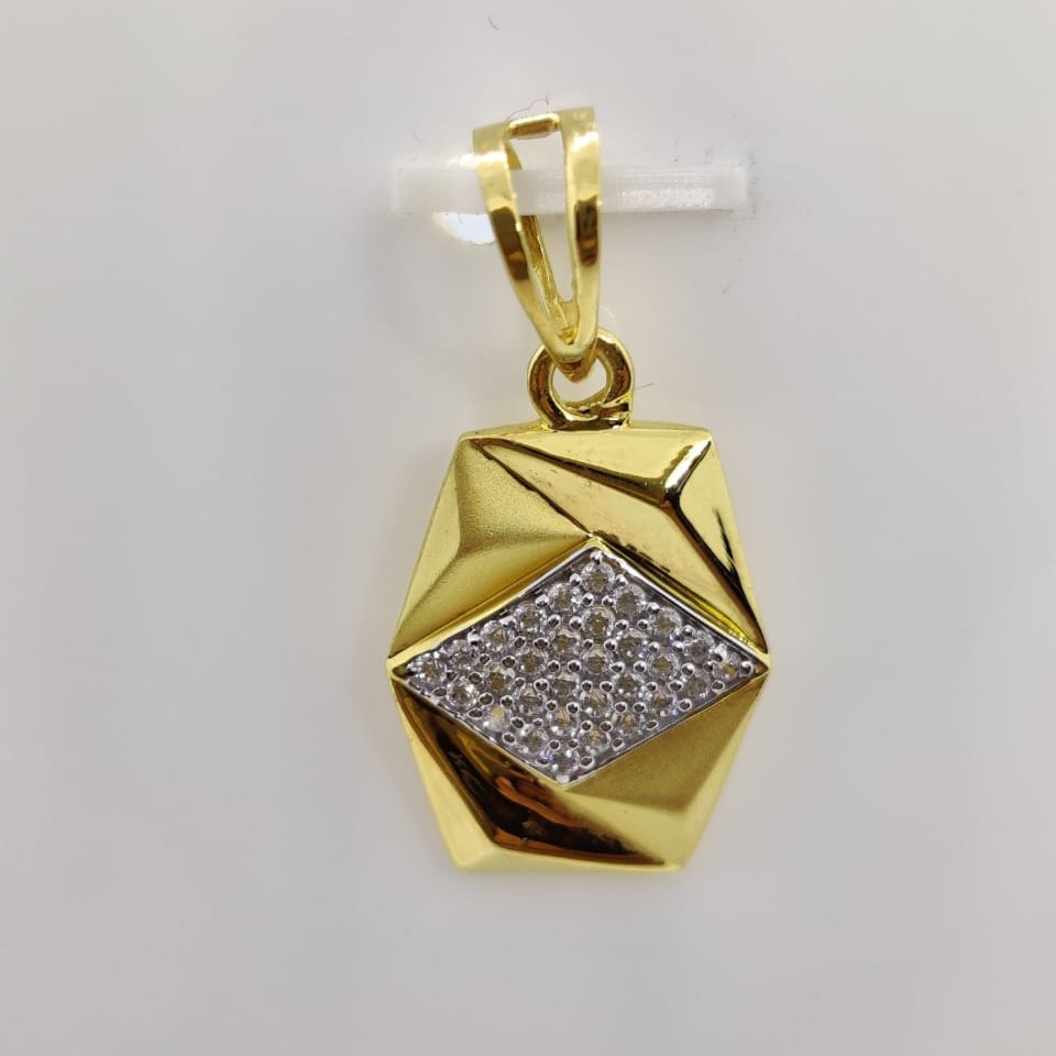 22kt gold cz pendant