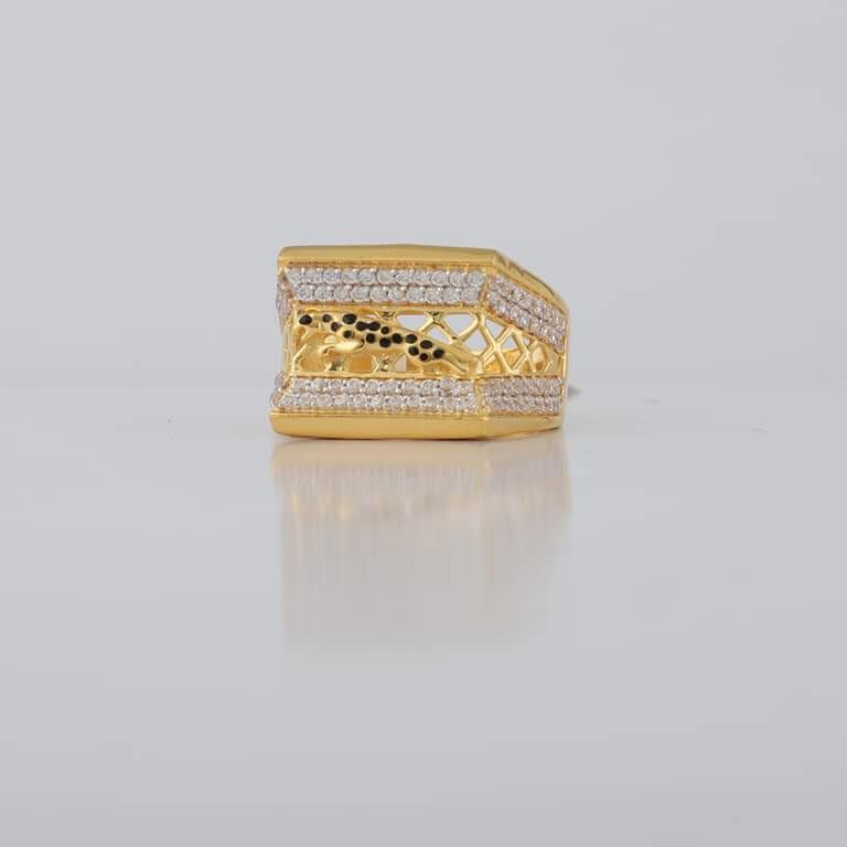22 kt gold cz fancy men's ring