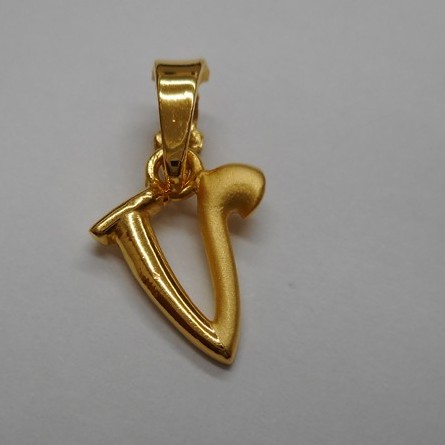 22 kt gold pendant