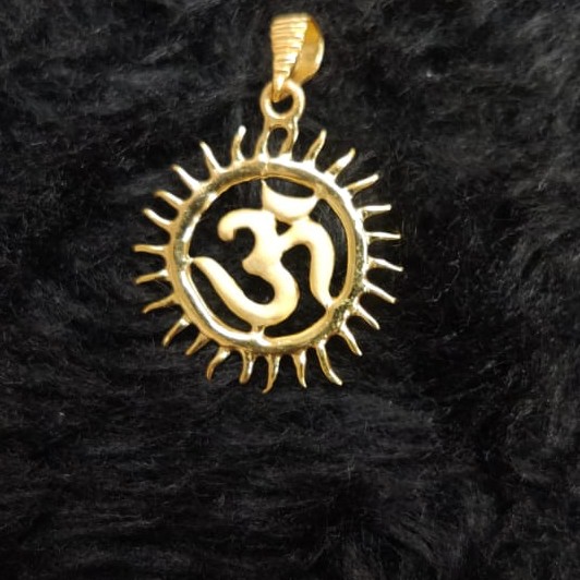 22 kt gold pendants