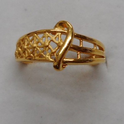 22 kt gold ring