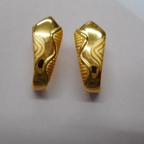 22 kt gold casting ring
