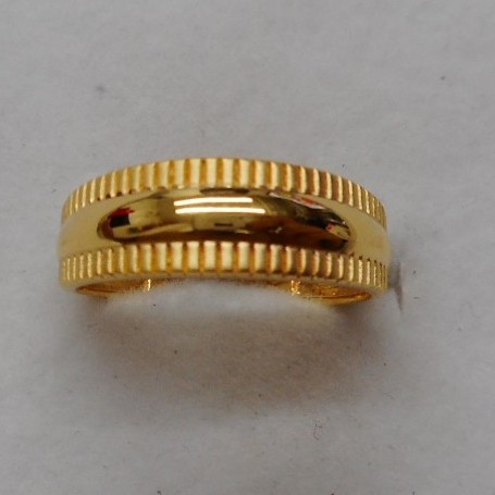 22 kt gold casting band