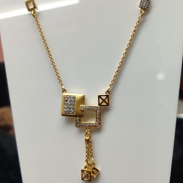 22kt gold casting fancy pendant-chain