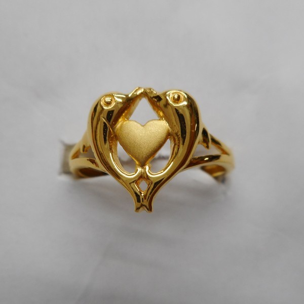 22 kt gold casting fancy ladis ring