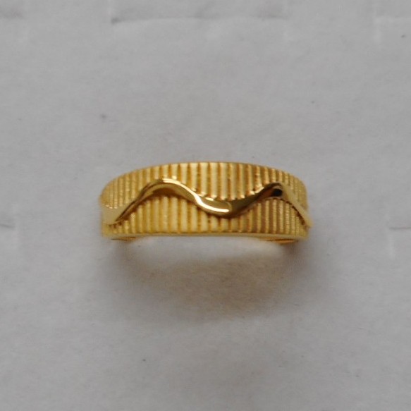 22 kt gold casting fancy ladis ring
