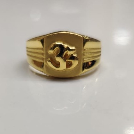 22 kt gold casting om pattern gents ring