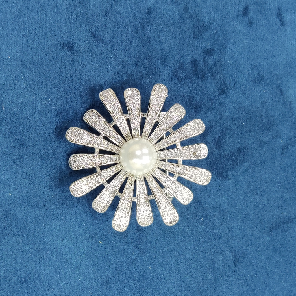 925 Sterling Silver Flower Shape Brooch