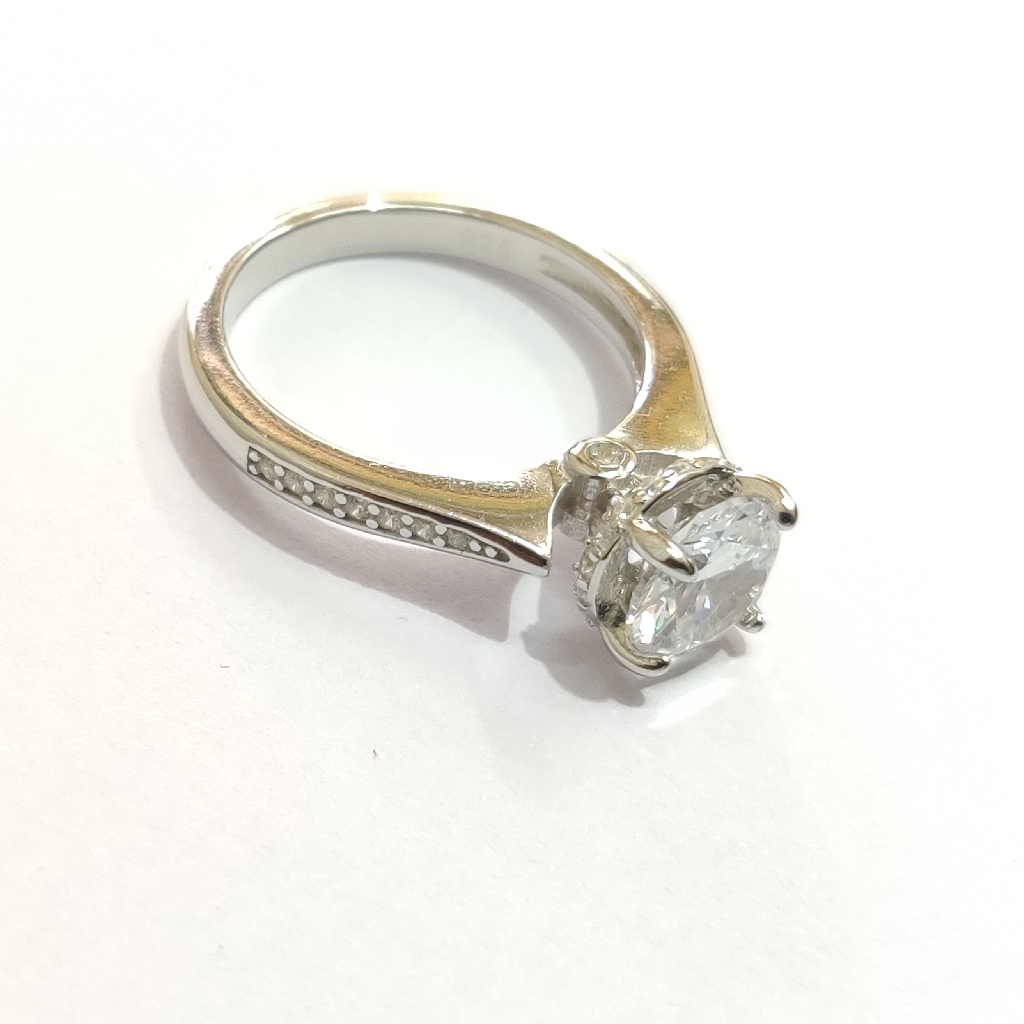 925 sterling silver ladies solitaire ring