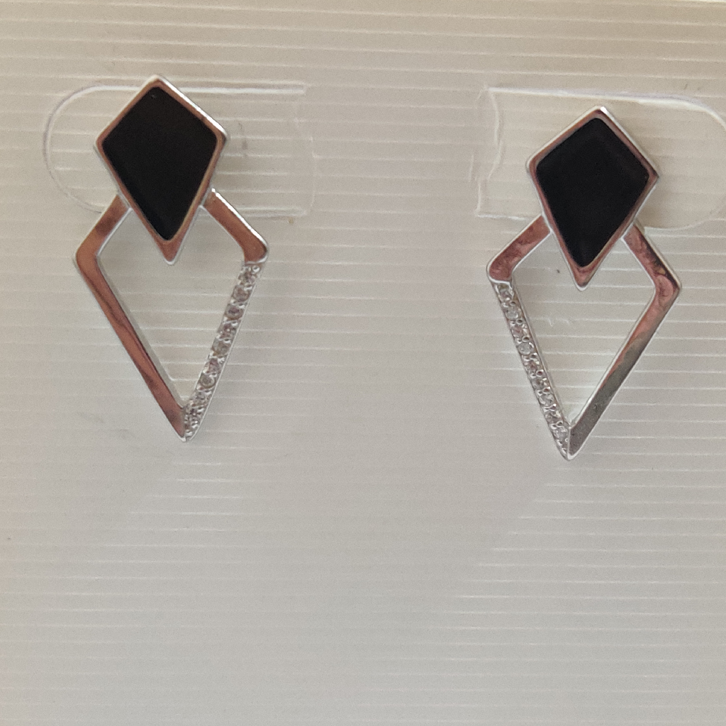 92.5 sterling silver black stone earrings