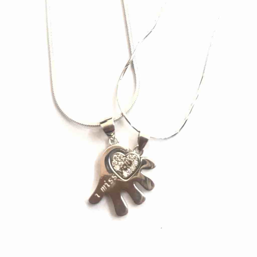 couple pendant