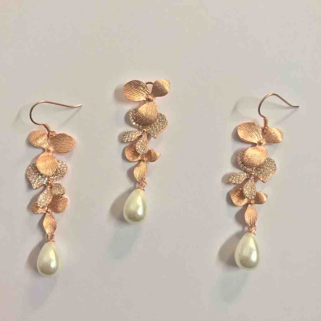 valentines pendant set