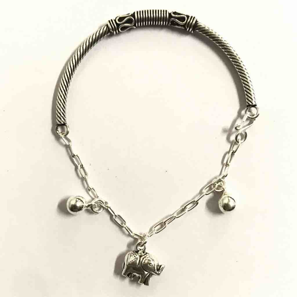 oxo. Half charms kada