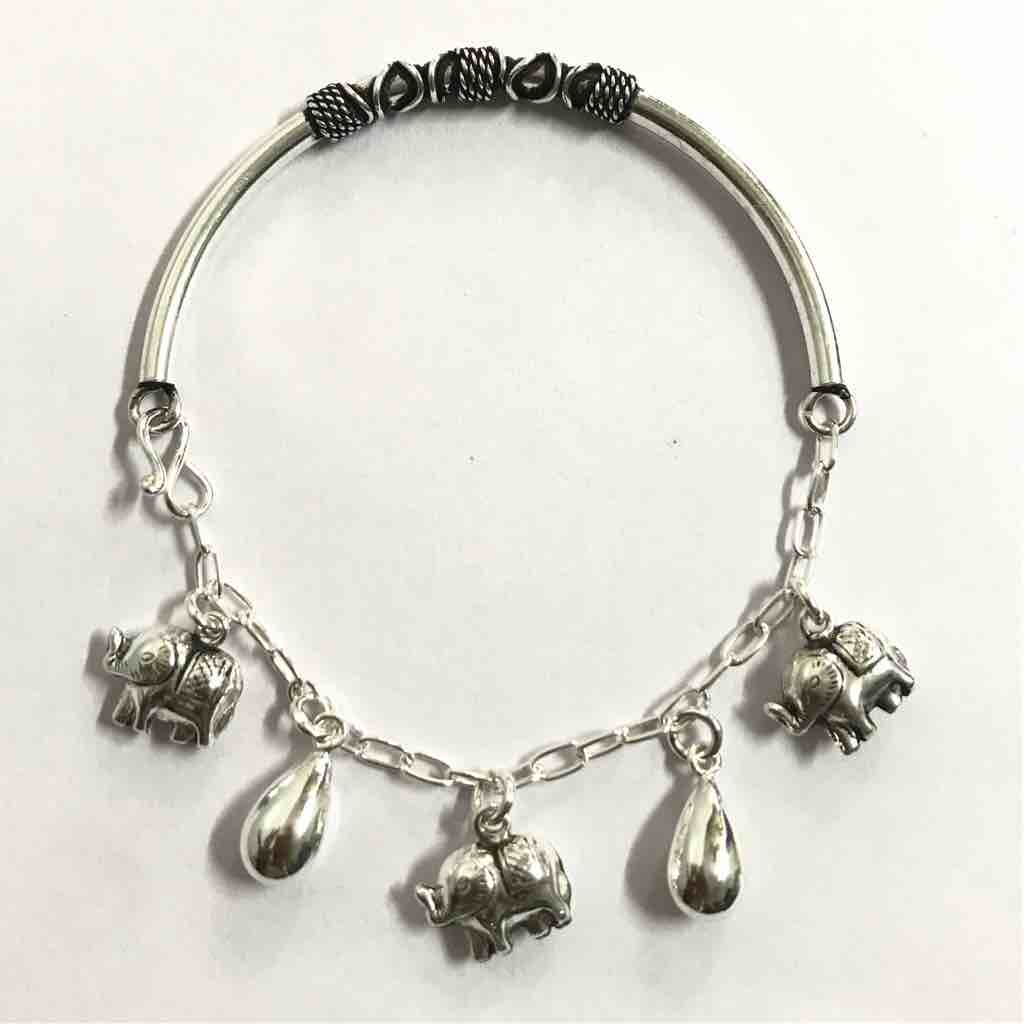 oxo.Half Charms kada