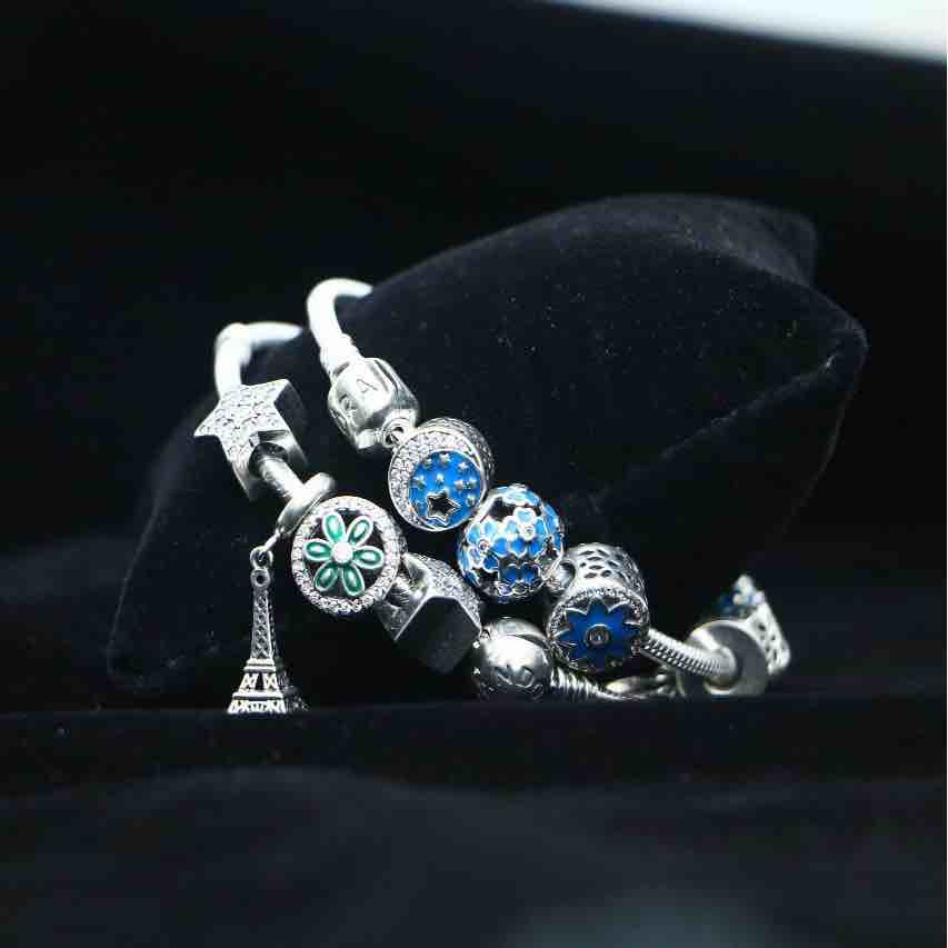 pendora bracelet