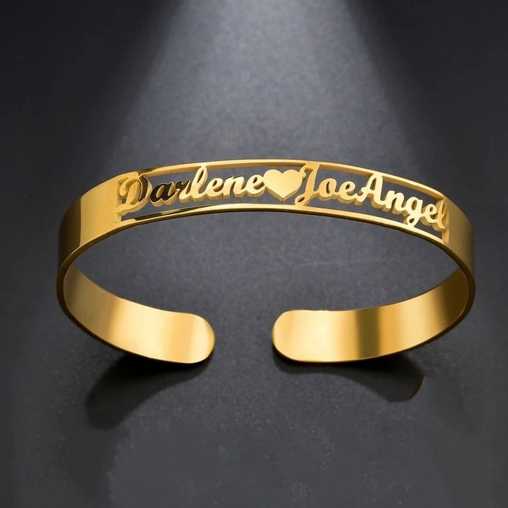 18 kt yellow gold personalized handmade men's bracelet 30 gms