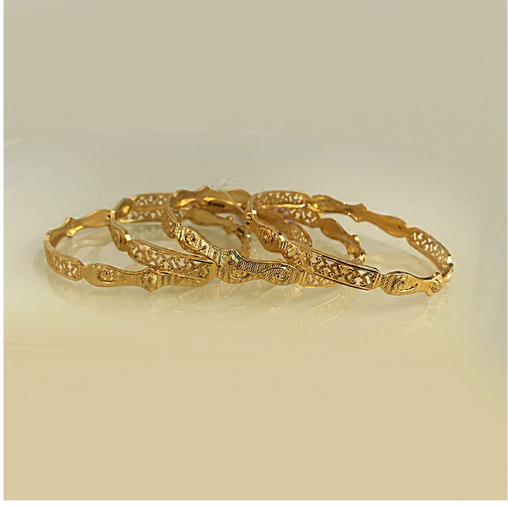 22 kt solid yellow gold slip-on women bracelet bangle 44.400 grams